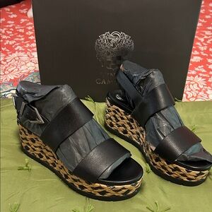 Vince Camuto Black and Tan Wedge Sandals